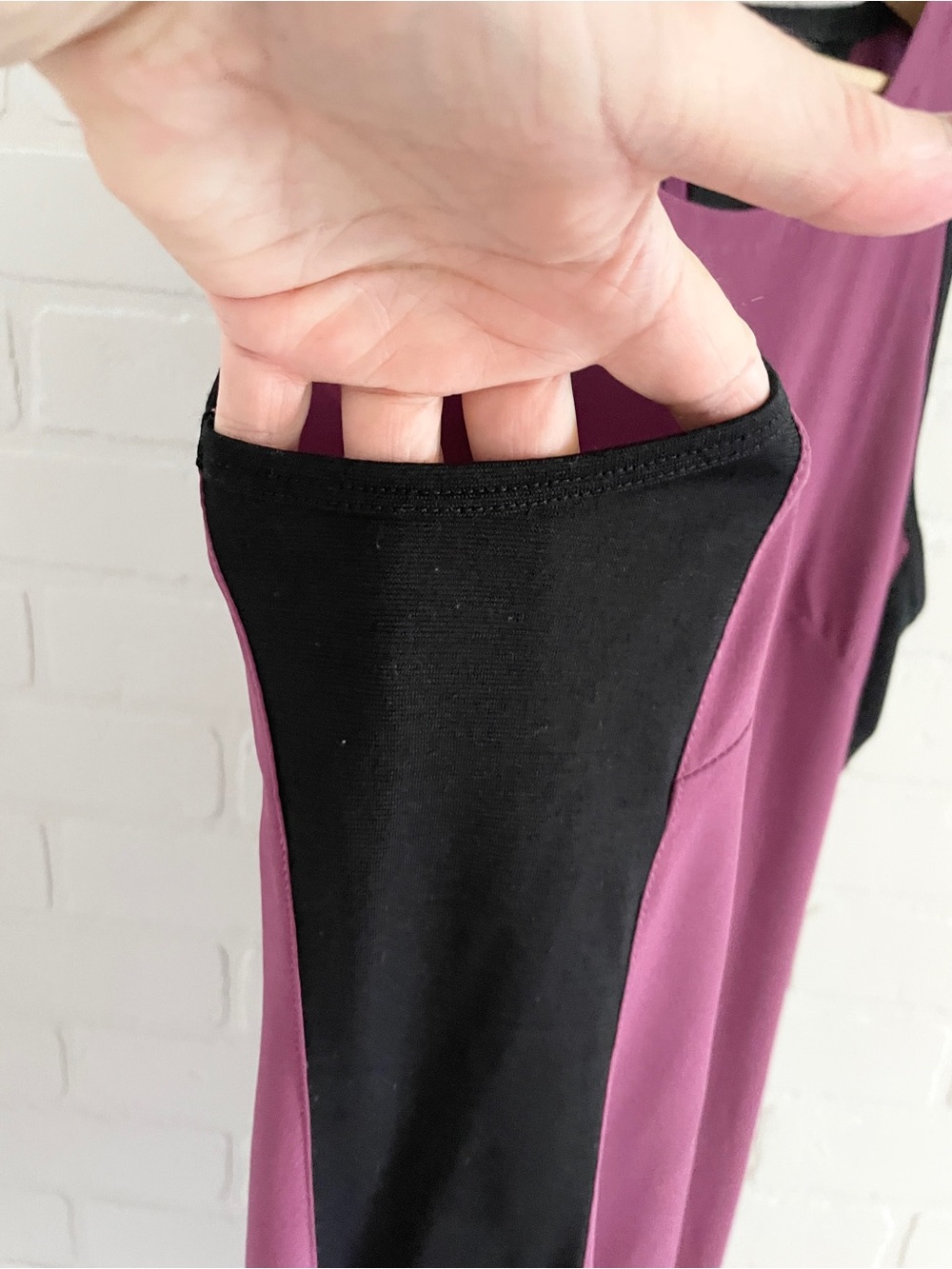 Smartwool Gorpcore Merino Panel Athletic Mini Dress Berry Black Sz M - Picture 7 of 16